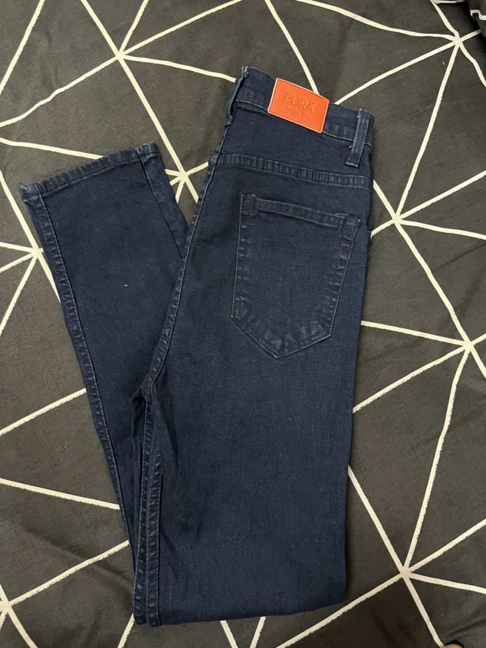 AG2-2761