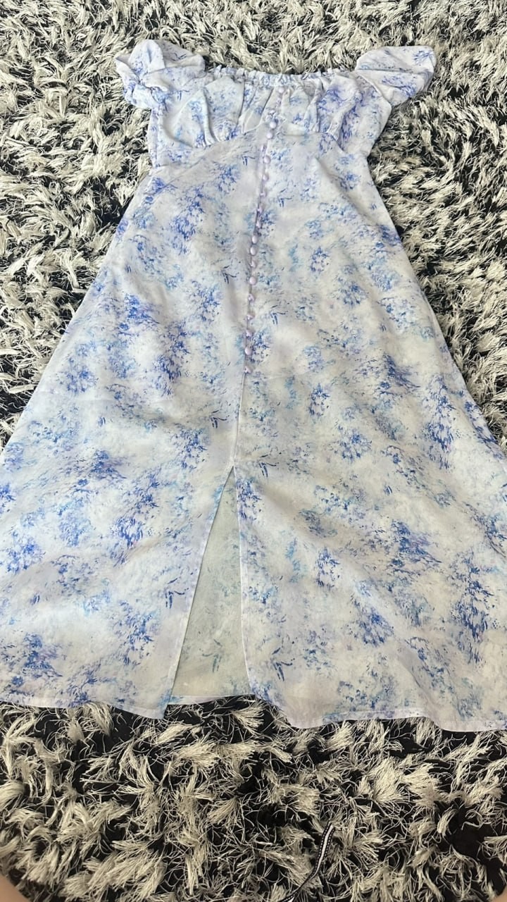F42568157